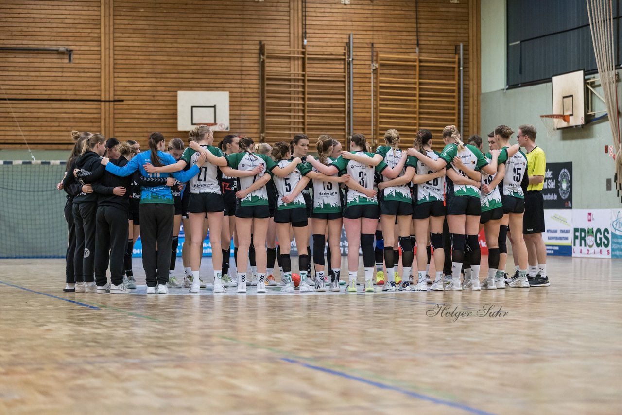 Bild 17 - wBJ SV Henstedt Ulzburg - TuRa Meldorf : Ergebnis: 22:38